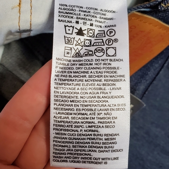 levi's 501 Original Fit Dark Wash High-rise Straight Leg Size 24 x 30 NWOT - Picture 16 of 16